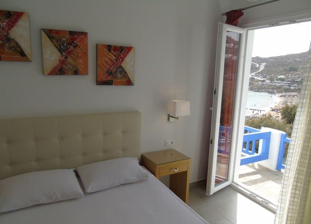 Super Paradise Hotel Esterno foto